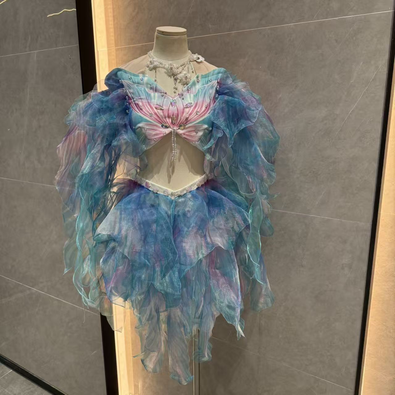 Robe de princesse sirène pour  - Aquarium avis et prix